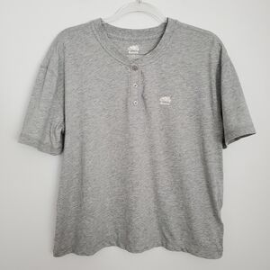 Roots Grey Henley T-Shirt Size Large